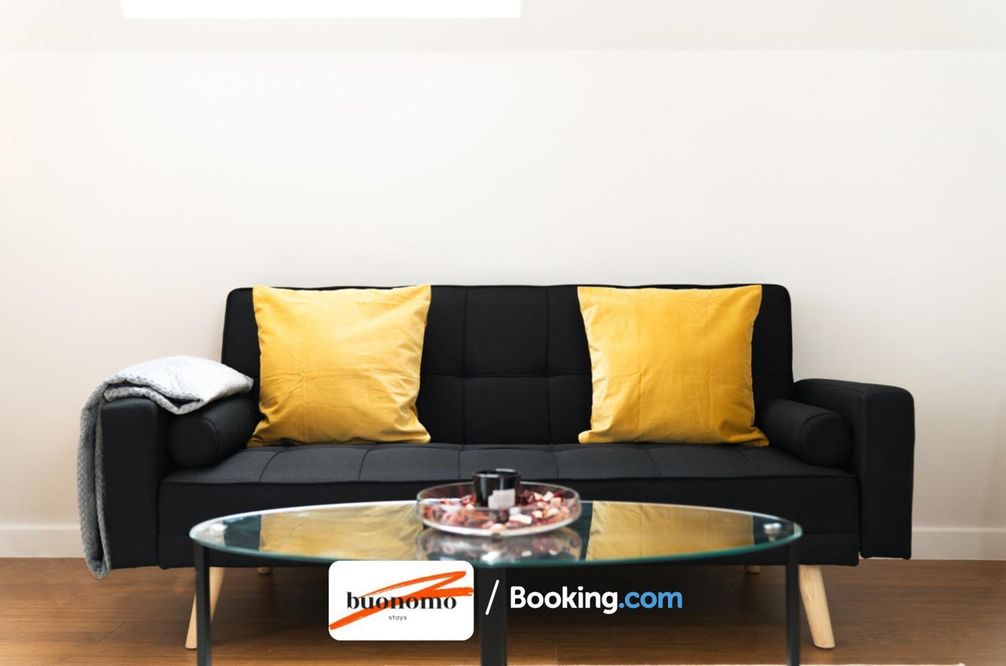Two Bedroom Apartment At Buonomo Stays Short Lets & Serviced Accommodation Лондон Экстерьер фото