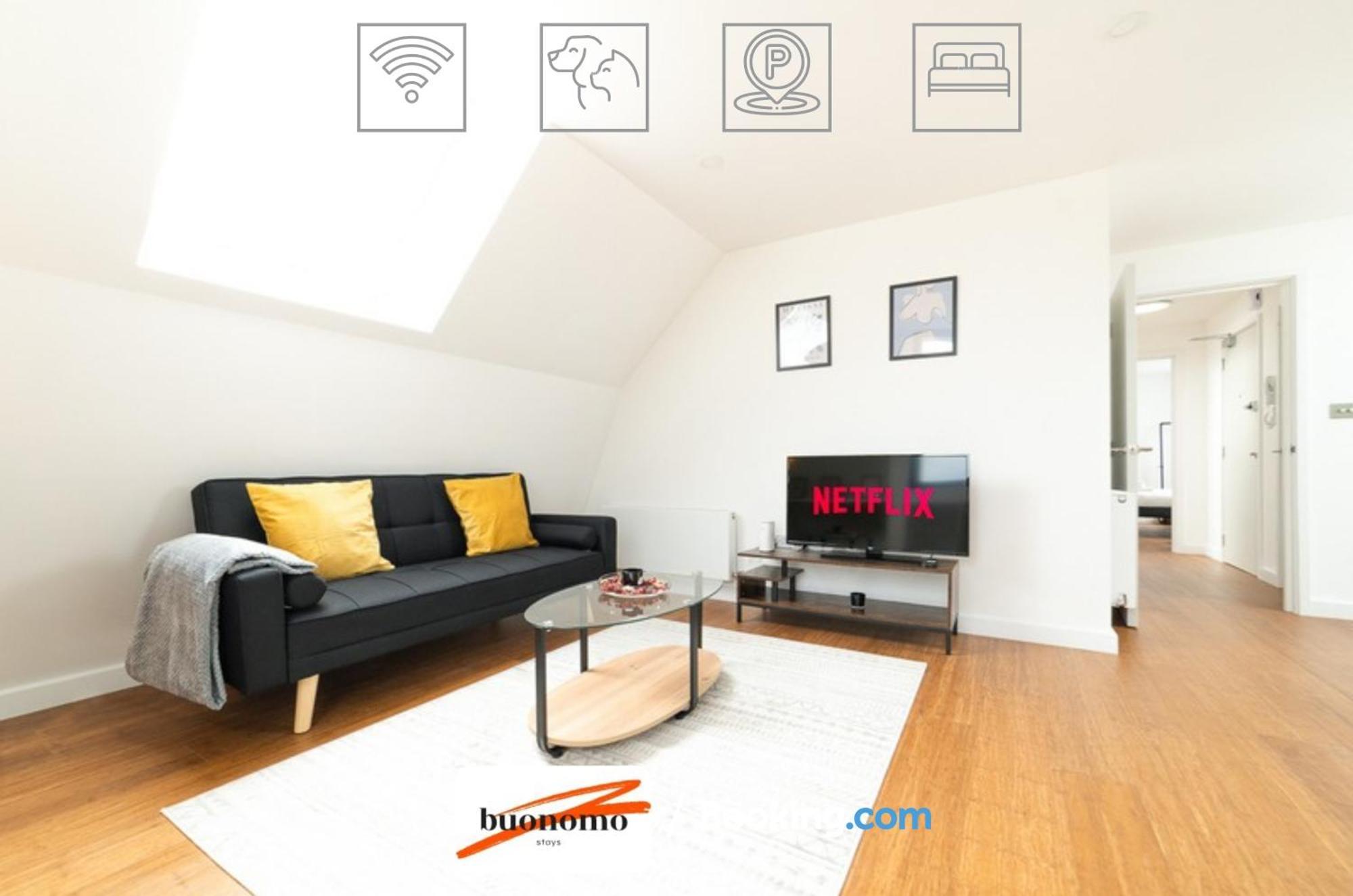 Two Bedroom Apartment At Buonomo Stays Short Lets & Serviced Accommodation Лондон Экстерьер фото